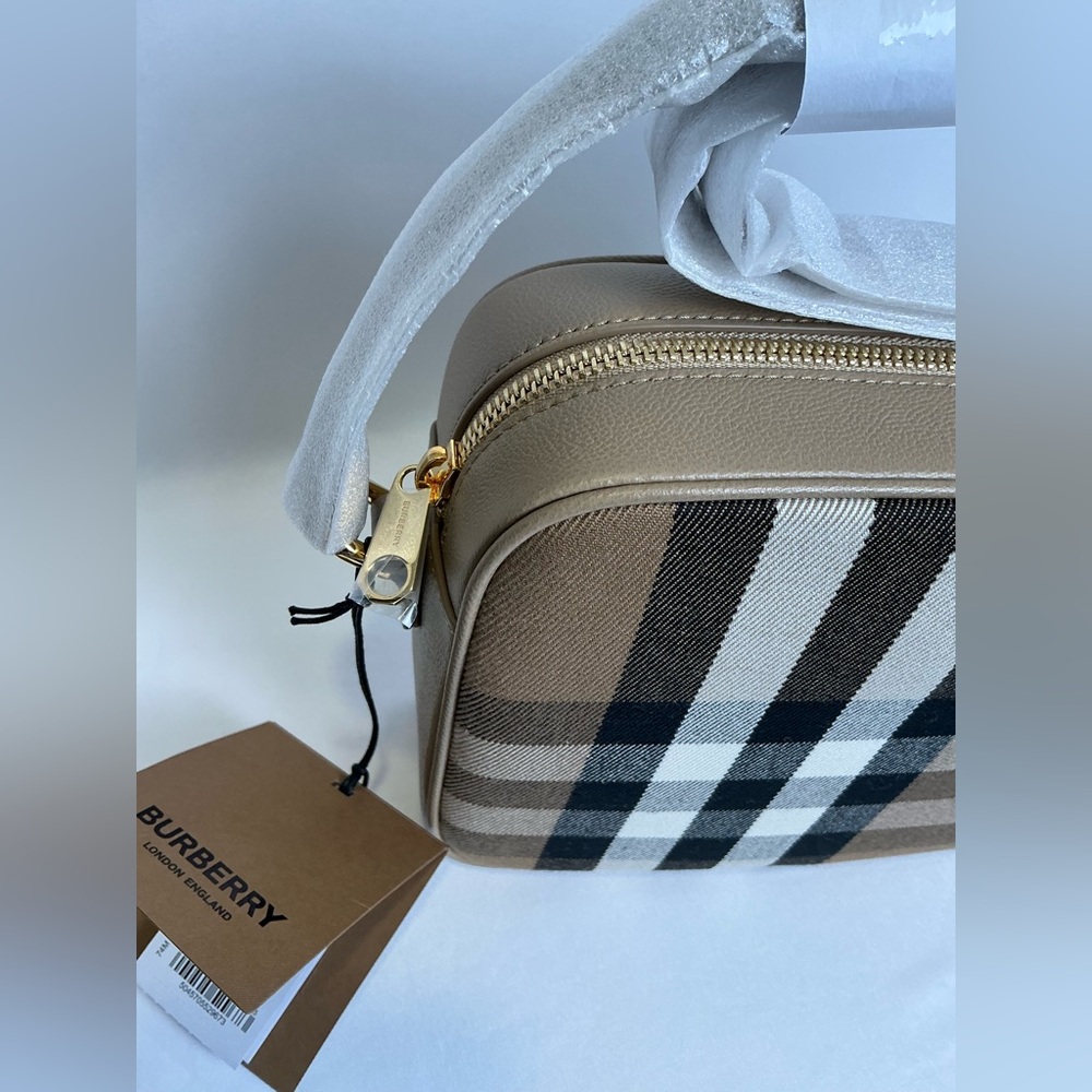 Burberry Chestnut Beige Plaid Crossbody Camera Bag NEW - Picture 8 of 16